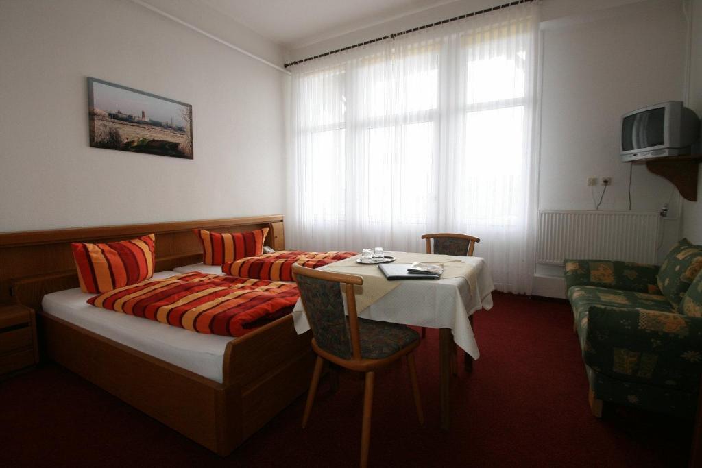 Hotel Rummeni บอร์คุม ภายนอก รูปภาพ